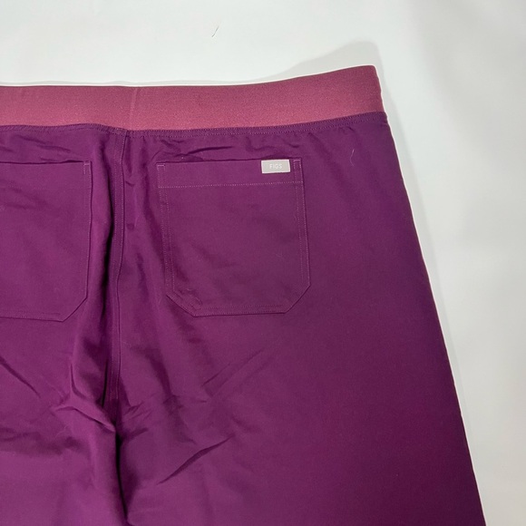 FIGS Purple Scrub Pants XXL | Comfortable Stylish Workwear Modern Medical - Picture 3 of 5